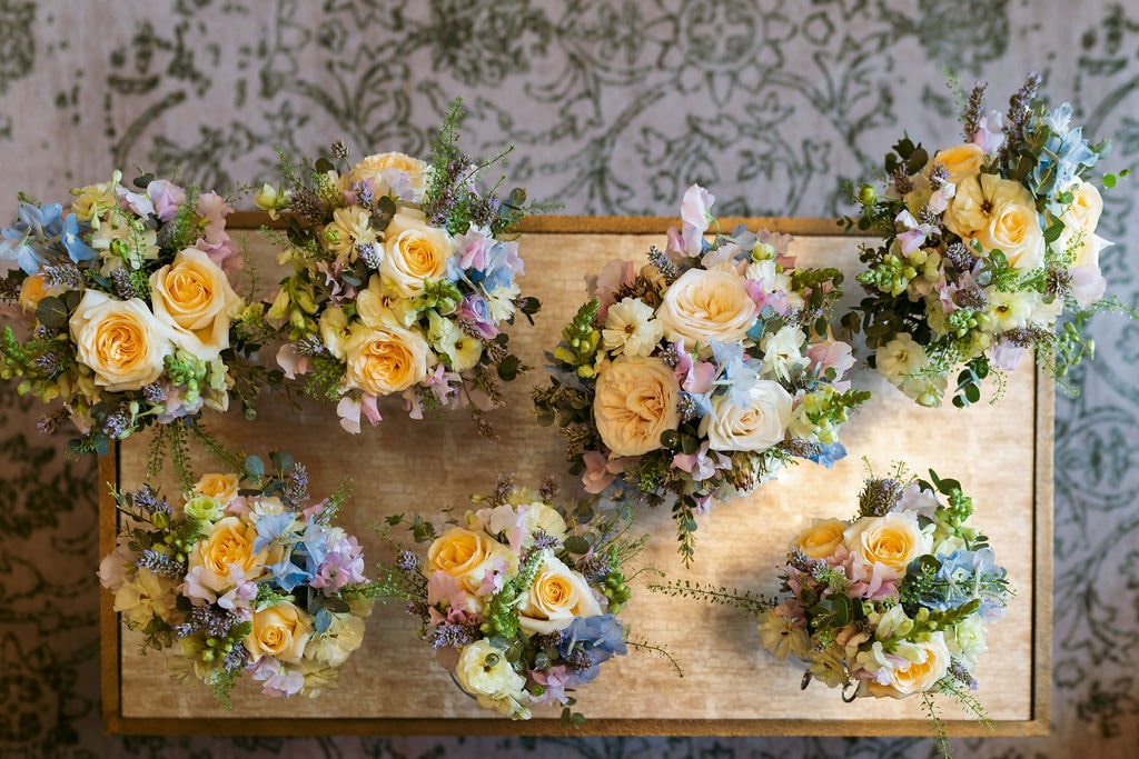 summer pastel wedding bouquets