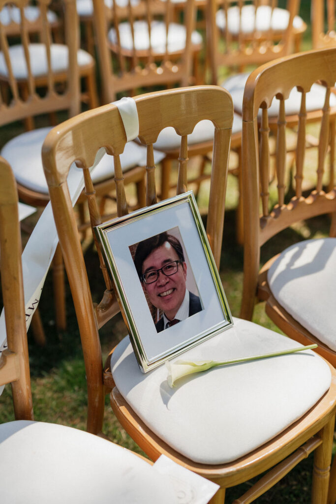 in memory chair wedding